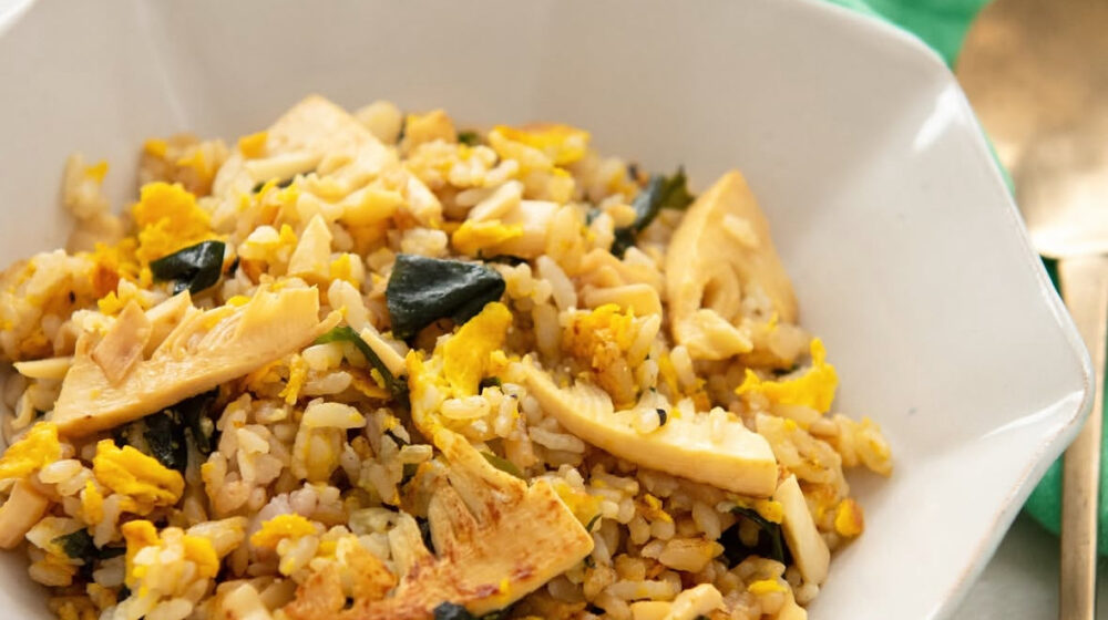 【ワンポイントでたけのこ料理が格段に美味しくなる⁉️筍とわかめのチャーハン】