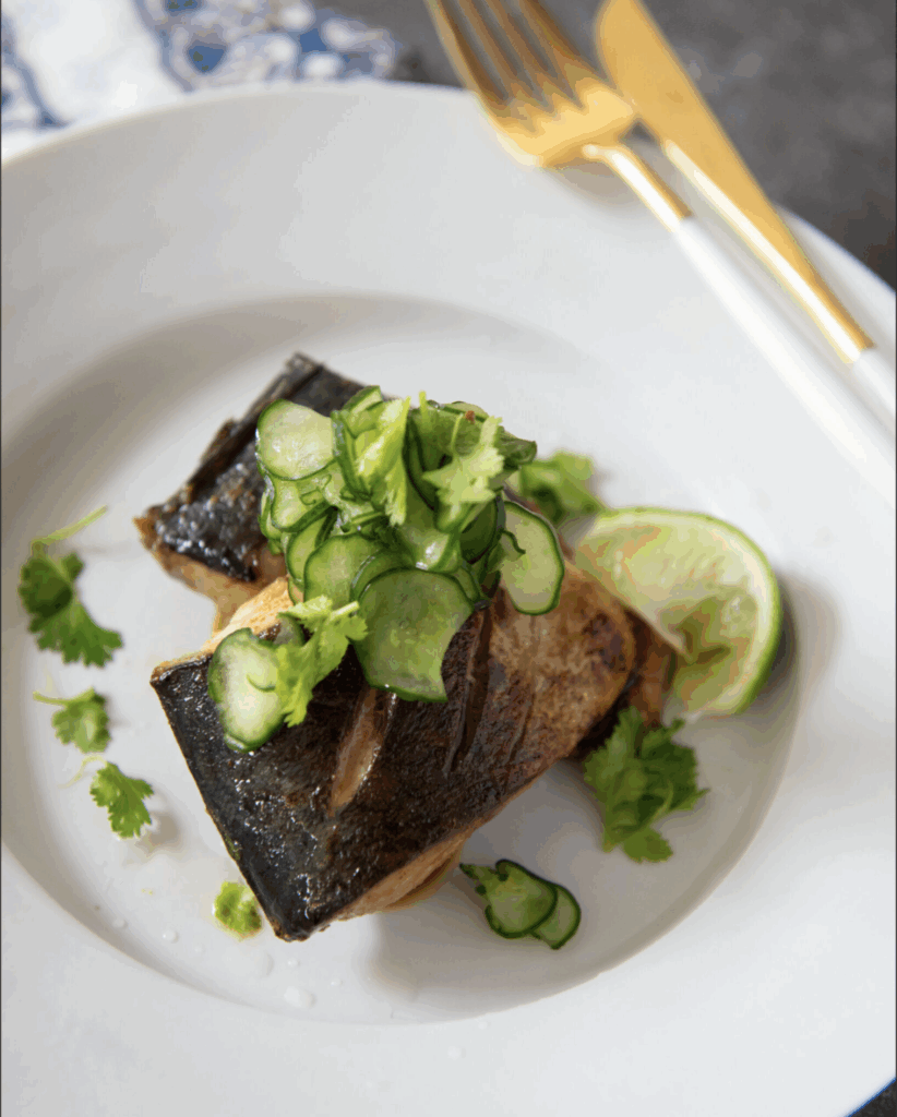 青魚を家族に食べせた〜い🐟【鯖のカレー焼き】