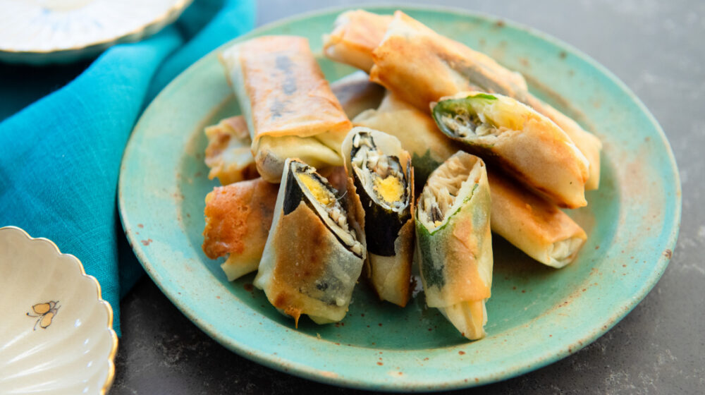 ししゃもで春巻き⁉️包丁いらず🔪キッチンバサミで簡単【ししゃも×えのき春巻き】