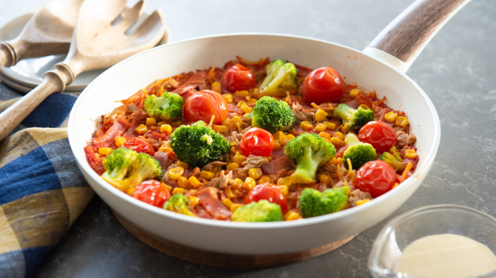 コンビニ食材がご馳走ご飯に大変身🌟【ツナ缶パスタパエリア】