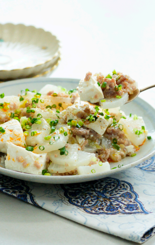 レンジで簡単🌟子供も食べられる【豆腐と大根の塩麻婆】