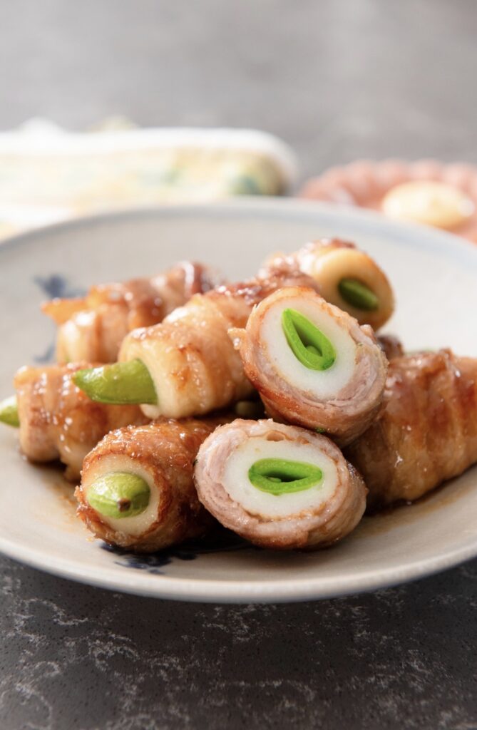 ちくわはこう食べる。想像を超えた美味しさ【ちくわとスナップエンドウの肉巻き照り焼き】お弁当にも◎