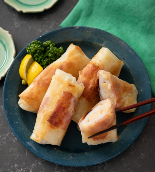 味付け不要！笹かまでサクぷにとろ〜ん春巻き😋【たけのこ笹かま春巻き】　